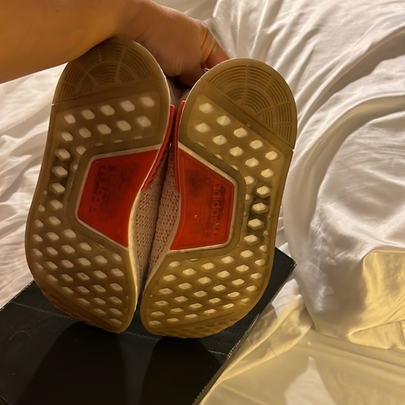 Adidas NMD_R2 W size 6 - Picture 5 of 8